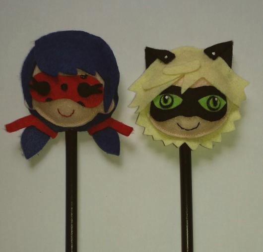 Lembrancinhas Ladybug em feltro ponteira de lápis Ladybug e Catnoir