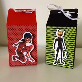 Lembrancinhas Ladybug e Catnoir caixinha Milk