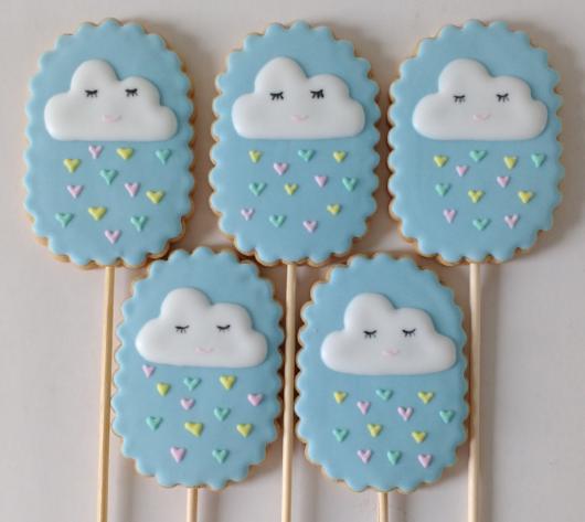 Biscoitos Decorados infantil tema chuva de bençãos