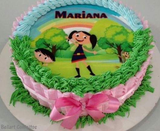 bolo com papel de arroz e chantilly