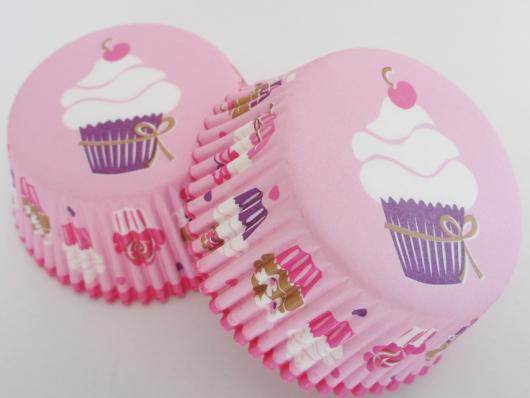 Cupcakes Decorados wrapper com estampa de cupcake