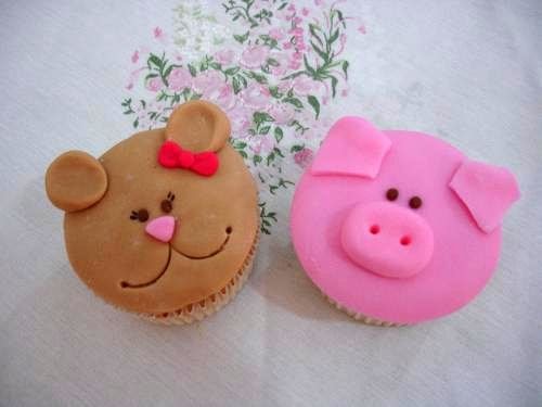 Cupcakes Decorados ursinha e porquinho