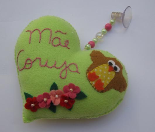 Lembrancinha Dia das Mães em feltro chaveiro corujinha