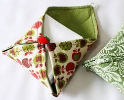 Lembrancinha Dia das Mães com caixa de leite porta bloquinho de papel