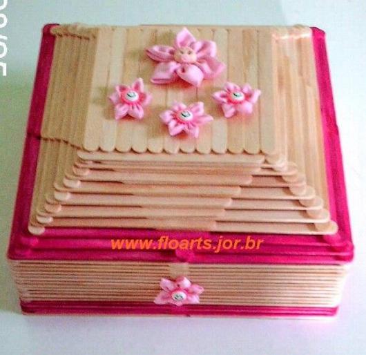 Lembrancinha Dia das Mães com palito de picolé porta jóias