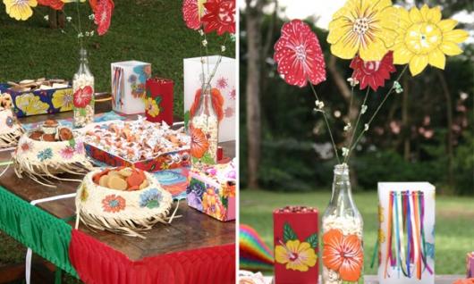 Mesversário decoração Festa Junina com flores de papel
