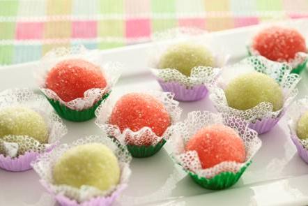 beijinho gourmet colorido azul e verde claro