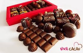 Bombons Finos para presente em caixa vermelha