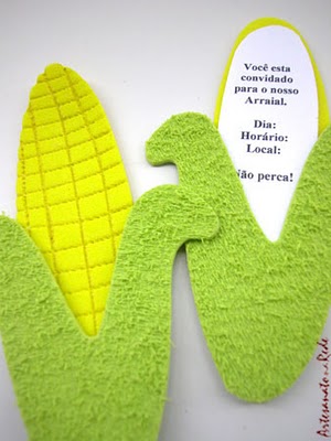 Convite Festa Junina com formato de milho