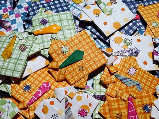 Convite Festa Junina com formato de camisa xadrez