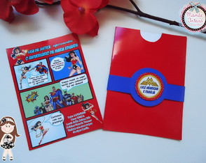 Convite Mulher Maravilha Gibi com envelope vermelho