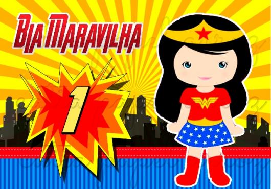 Convite Mulher Maravilha baby com fundo amarelo