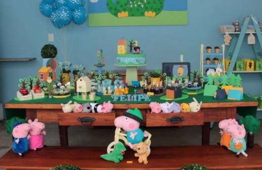 festa George Pig com dinossauro