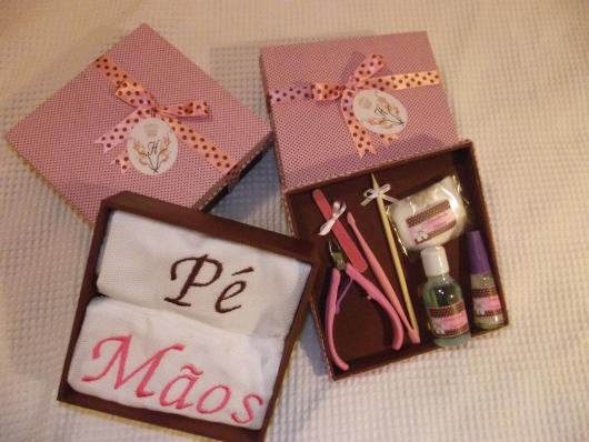 Lembrancinhas para Mulheres para madrinha kit de unha