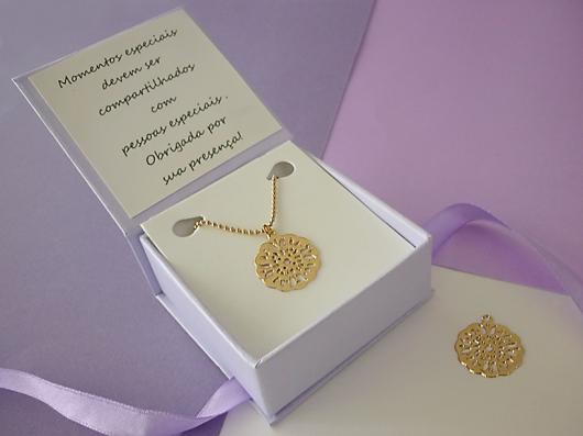 Lembrancinhas para Mulheres para madrinha colar