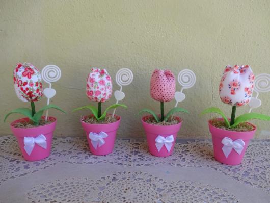 Lembrancinhas para Mulheres para Dia das Mães vasinho porta bilhete com flor de tecido