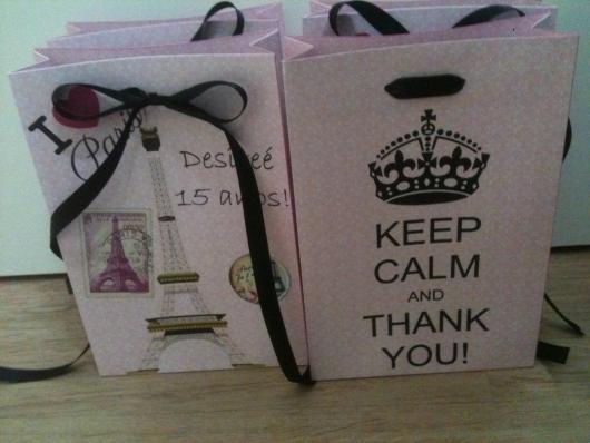 Sacolinha Surpresa feminina branca e preta