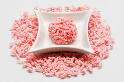 Doce bicho de pé gourmet com confeito rosa