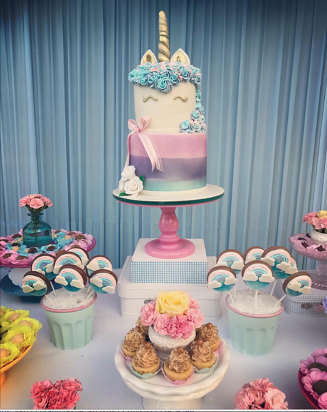 Enfeites de Unicórnio para festa: bolo