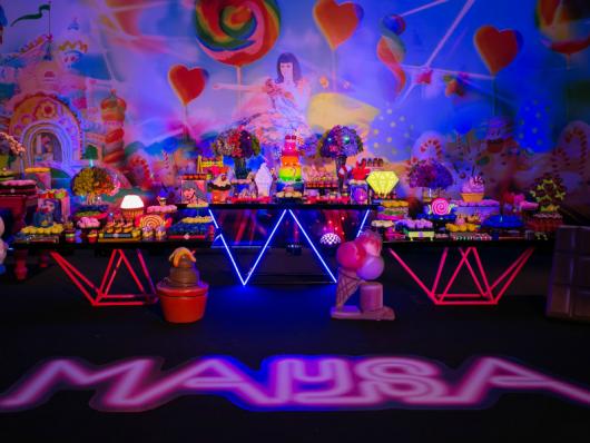 Festa criativa neon com LED