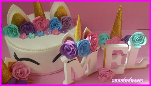 Bolo Fake Unicórnio de EVA de 1 andar