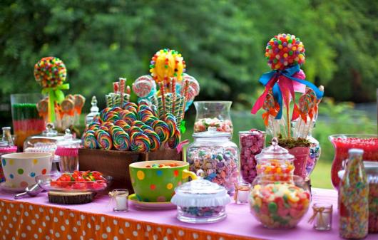 Decoração dia das crianças com doces