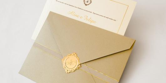 Envelope para convite de casamento com selo de cera