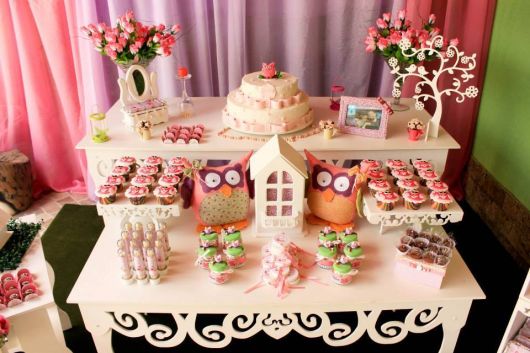 festa da corujinha na mesa provençal