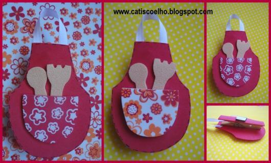 Lembrancinha de Chá de Panela de EVA: avental