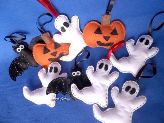 Lembrancinha de halloween em feltro chaveiro de fantasma