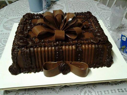 Bolo bombom quadrado