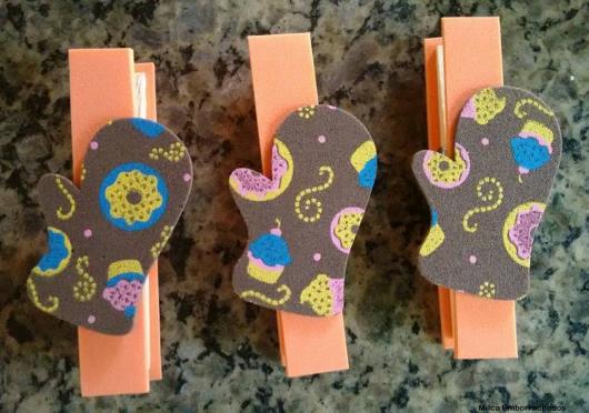 lembrancinha simples de EVA