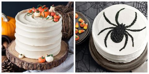 Bolo Halloween decorado com chantilly branco