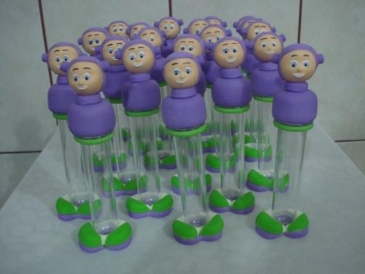 Decore os tubetes com biscuit com tema Toy Story