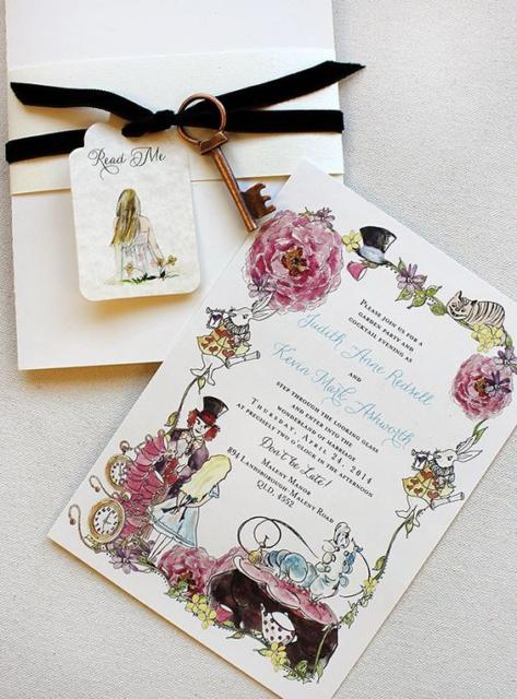 Convite Alice no País das Maravilhas: Cartão com flores