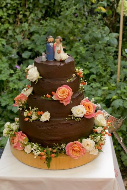 Bolo Rústico: Para casamento com chocolate e flores
