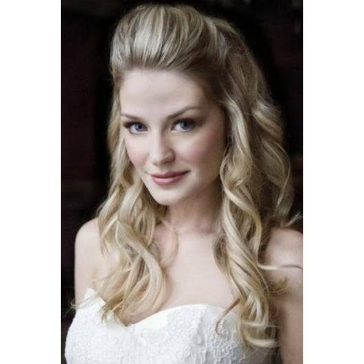 Penteados para 15 anos: Com topete