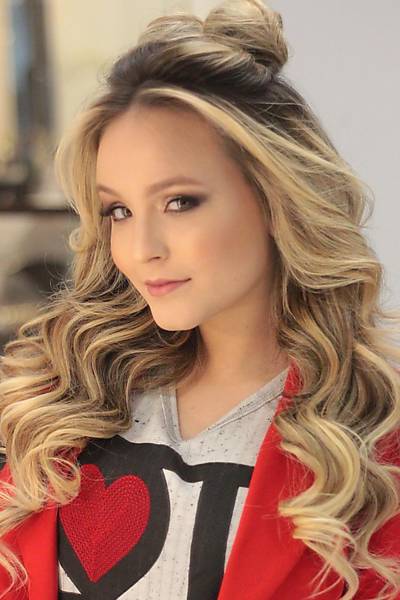 Penteados para 15 anos: Para convidada cabelo solto