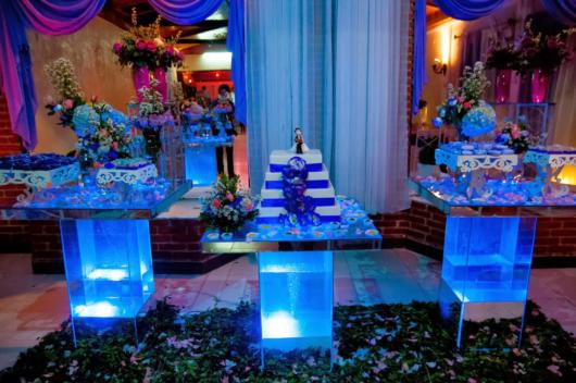 festa azul tiffany com azul branco e roxo