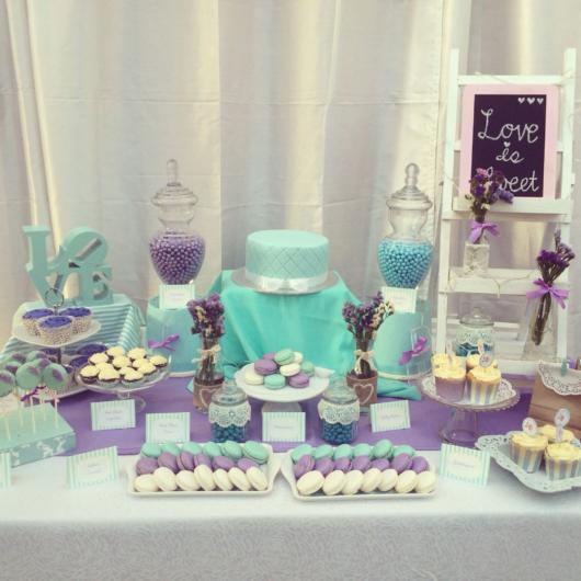 festa azul tiffany com roxo