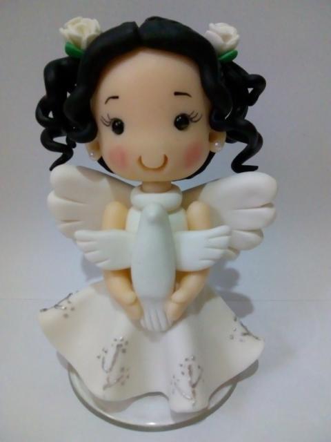 topo de bolo batizado anjinha com cachos