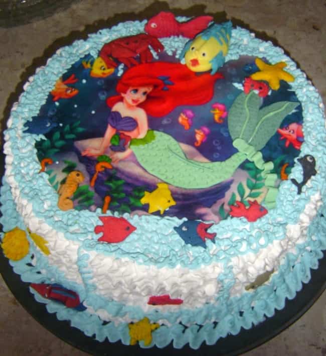 bolo simples da pequena sereia