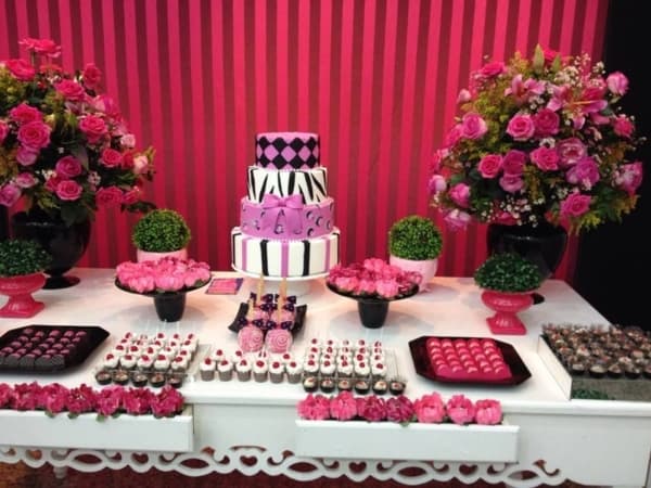 cores para festa 15 anos rosa e preto