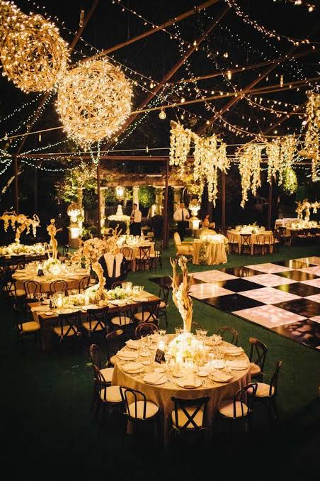 festa noturna de casamento perfeito