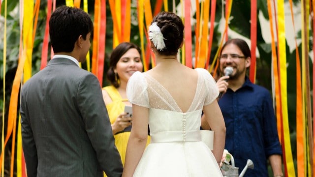como escolher celebrante do casamento