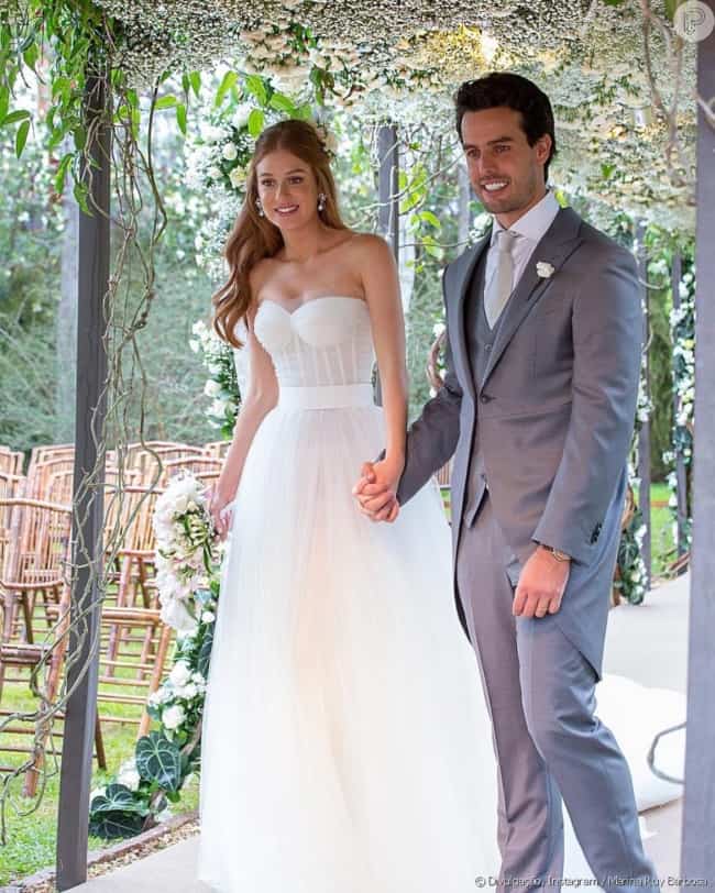 roupa da noiva e do noivo