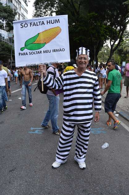 Fantasia de Carnaval masculina politico