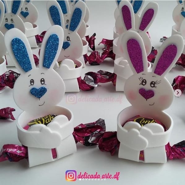 coelho de EVA com bombom