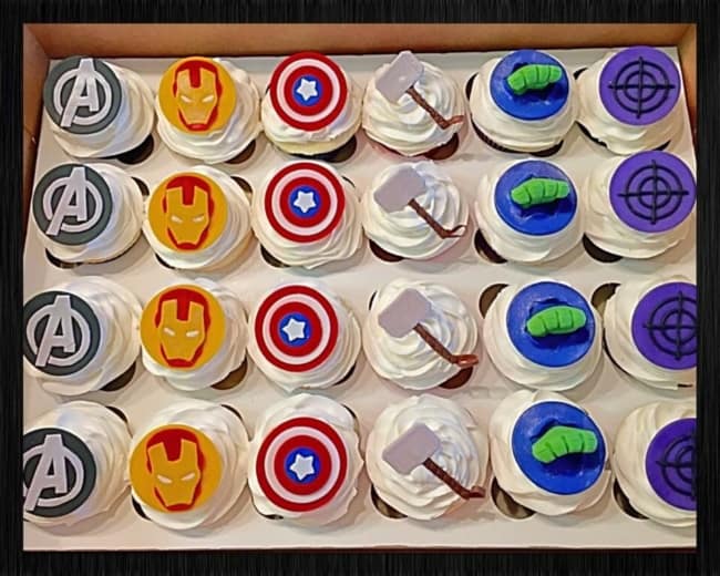 Cupcake Vingadores branco