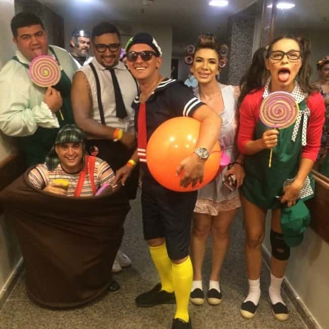 Fantasias de Carnaval em grupo com tema Turma do Chaves62
